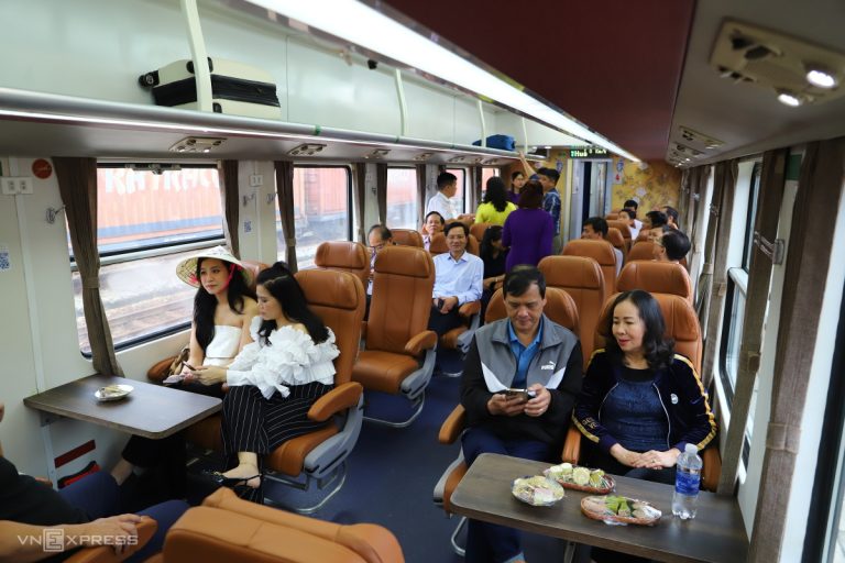 heritage train da nang hue