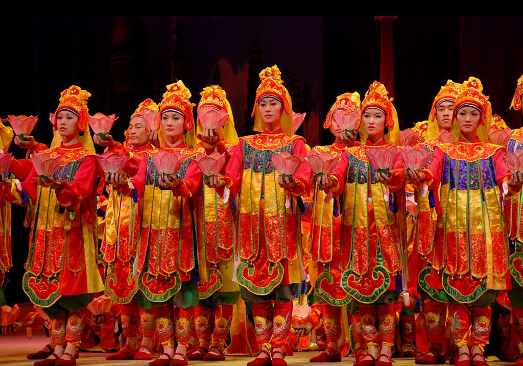 hue royal court music