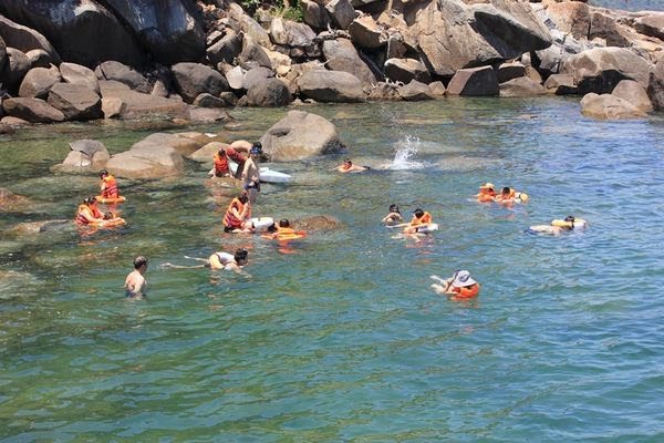 son tra snorkeling